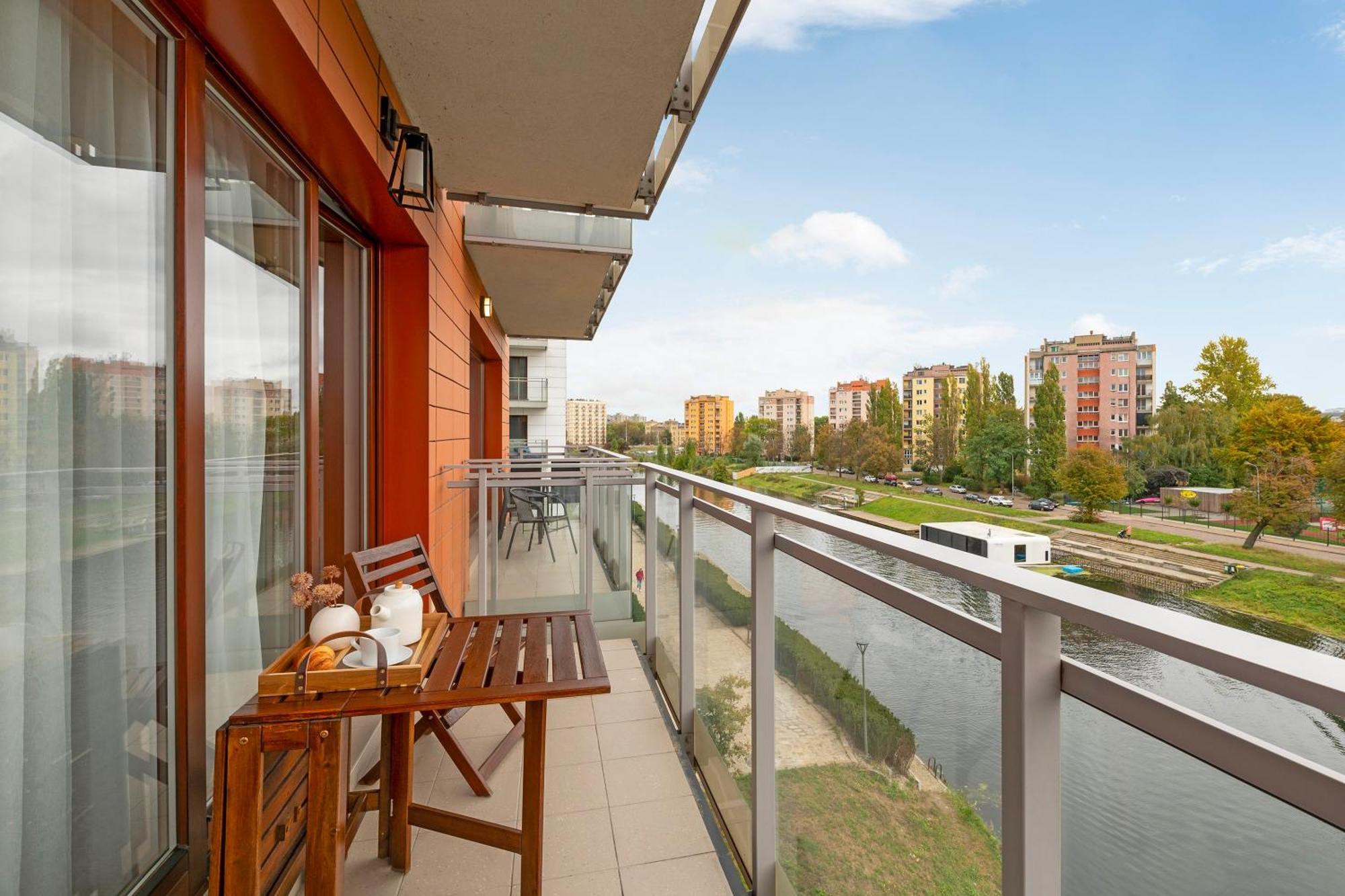 Aura - Riverside & Parking By Downtown Apartments Гданськ Номер фото